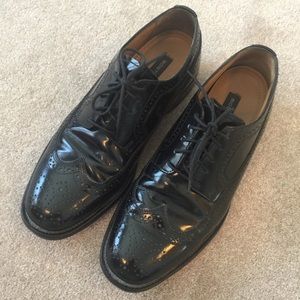 Bostonian black leather wingtips, size 9.5M